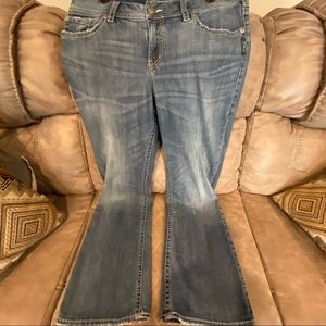 Silver Suki style jeans. Sz 16/32” L.